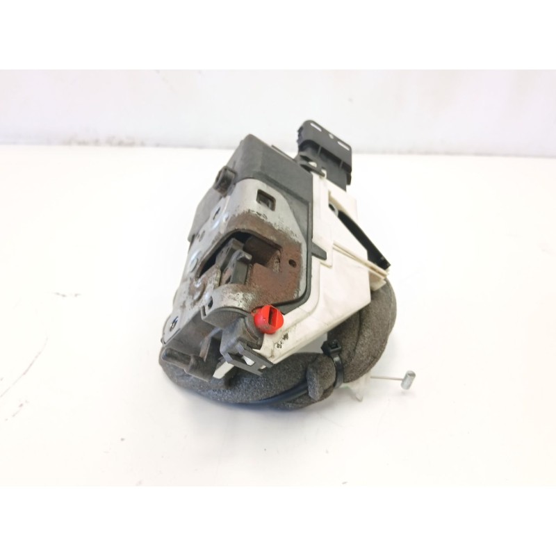 Recambio de cerradura puerta trasera derecha para citroën berlingo multispace (b9) 1.6 hdi 90 referencia OEM IAM 9137N6  