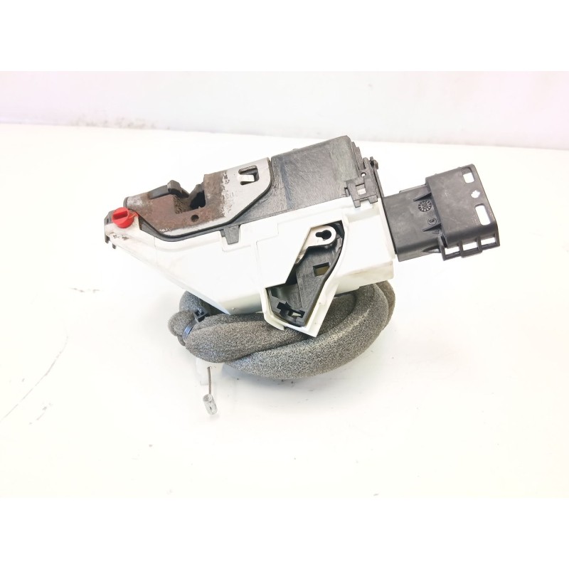 Recambio de cerradura puerta trasera derecha para citroën berlingo multispace (b9) 1.6 hdi 90 referencia OEM IAM 9137N6  