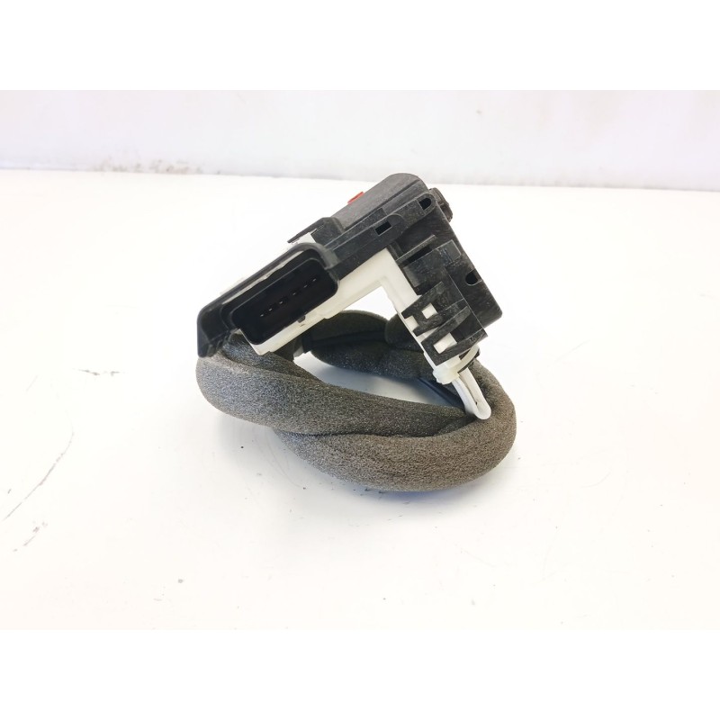 Recambio de cerradura puerta trasera derecha para citroën berlingo multispace (b9) 1.6 hdi 90 referencia OEM IAM 9137N6  