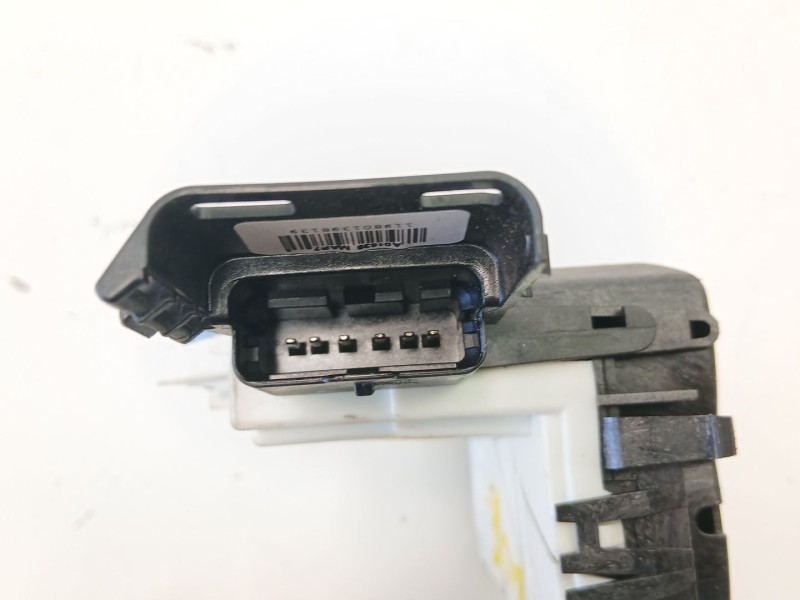 Recambio de cerradura puerta trasera derecha para citroën berlingo multispace (b9) 1.6 hdi 90 referencia OEM IAM 9137N6  