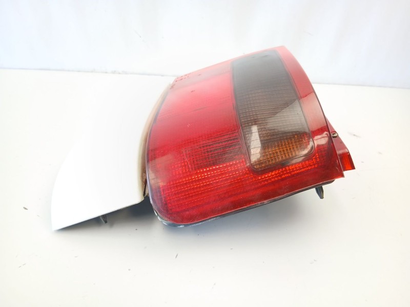 Recambio de piloto trasero derecho para citroën zx (n2) 1.6 i referencia OEM IAM 95656611  