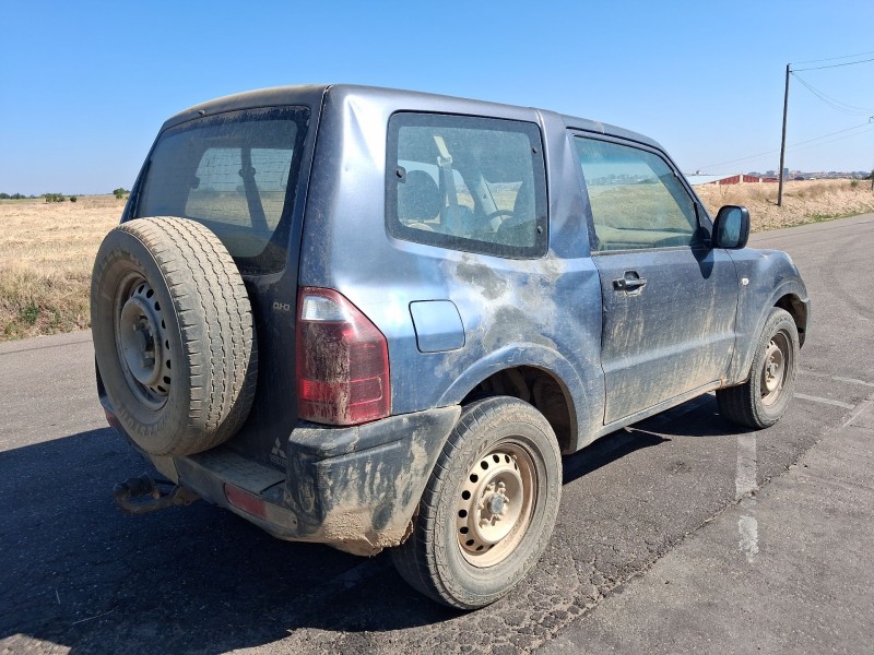 mitsubishi montero iii (v7_w, v6_w) del año 2000