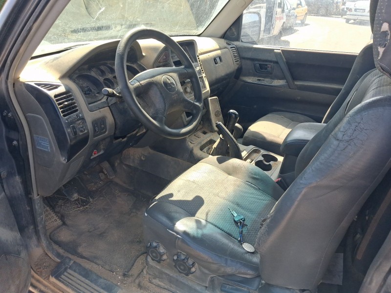 mitsubishi montero iii (v7_w, v6_w) del año 2000