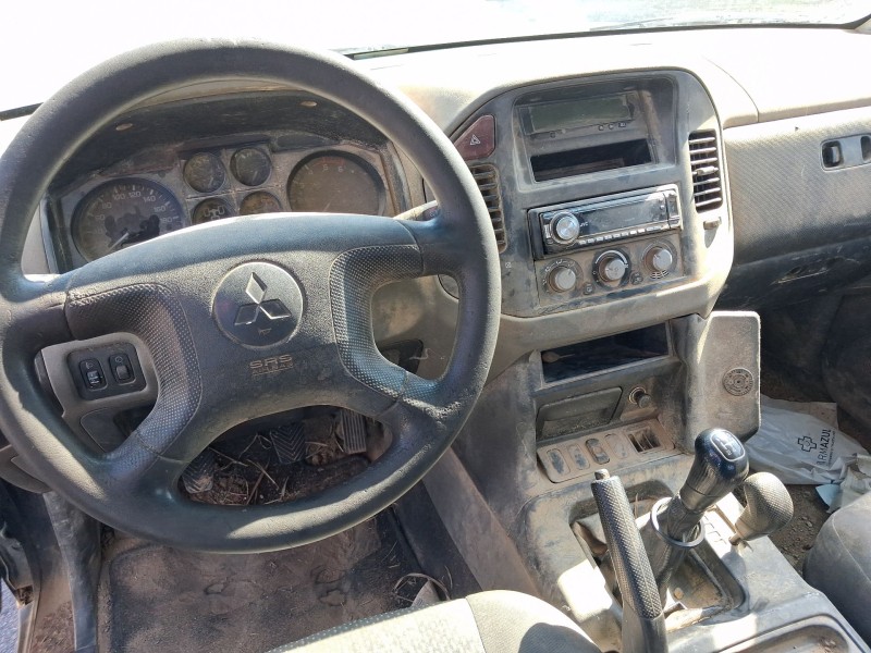 mitsubishi montero iii (v7_w, v6_w) del año 2000