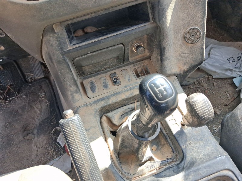 mitsubishi montero iii (v7_w, v6_w) del año 2000