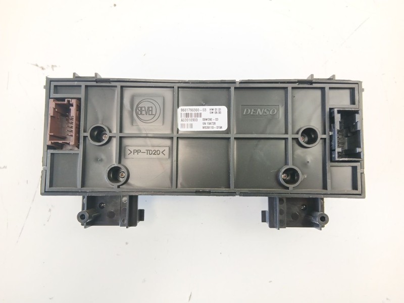 Recambio de mandos calefaccion aire para citroën berlingo multispace (b9) 1.6 hdi 90 referencia OEM IAM 9681798380  