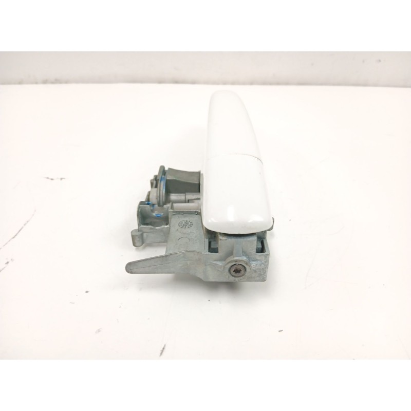 Recambio de manilla delantera derecha para citroën berlingo multispace (b9) 1.6 hdi 90 referencia OEM IAM 9690168580  