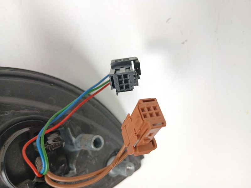 Recambio de retrovisor izquierdo para citroën berlingo multispace (b9) 1.6 hdi 90 referencia OEM IAM 96777523XT  