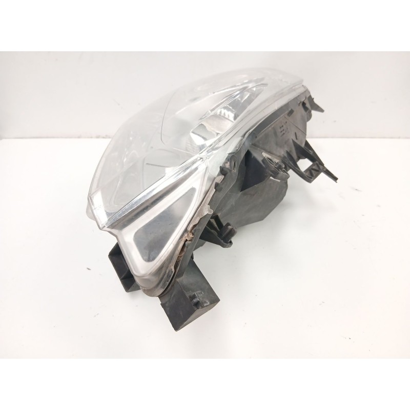 Recambio de faro derecho para citroën berlingo multispace (b9) 1.6 hdi 90 referencia OEM IAM 9682828180 89318041 
