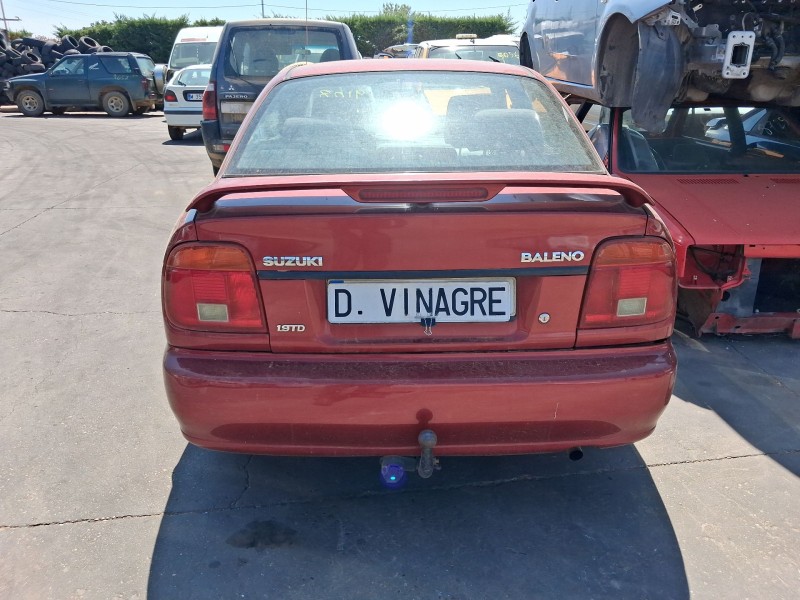 suzuki baleno (eg) del año 2001
