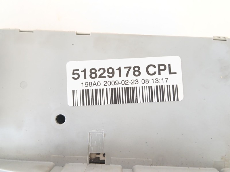 Recambio de bsi para fiat bravo ii (198_) 2.0 d multijet (198axn1b) referencia OEM IAM 51826181  51829178