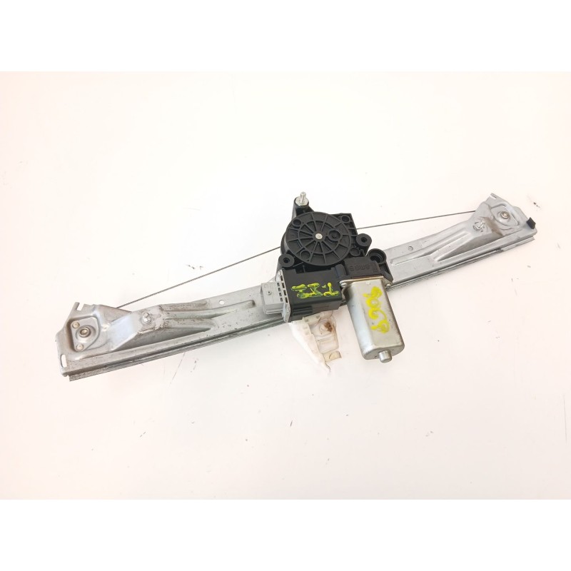 Recambio de elevalunas trasero izquierdo para fiat bravo ii (198_) 2.0 d multijet (198axn1b) referencia OEM IAM 51827396  