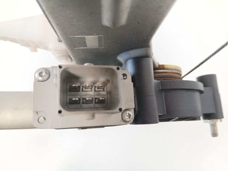 Recambio de elevalunas trasero izquierdo para fiat bravo ii (198_) 2.0 d multijet (198axn1b) referencia OEM IAM 51827396  