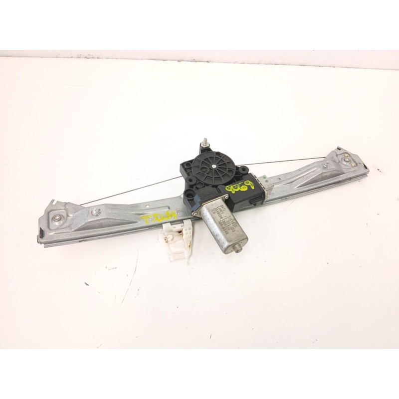 Recambio de elevalunas trasero derecho para fiat bravo ii (198_) 2.0 d multijet (198axn1b) referencia OEM IAM 51827395  