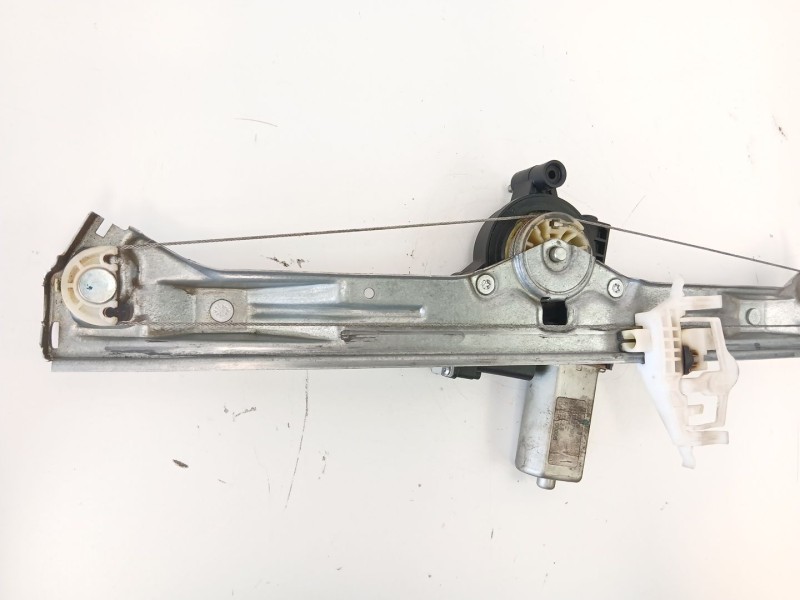 Recambio de elevalunas trasero derecho para fiat bravo ii (198_) 2.0 d multijet (198axn1b) referencia OEM IAM 51827395  