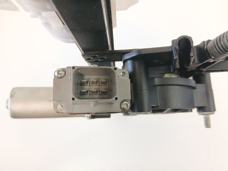 Recambio de elevalunas delantero derecho para fiat bravo ii (198_) 2.0 d multijet (198axn1b) referencia OEM IAM 51836459  