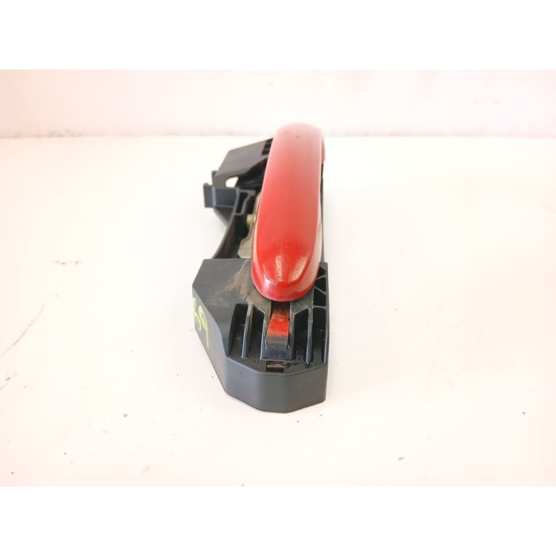 Recambio de manilla delantera derecha para fiat bravo ii (198_) 2.0 d multijet (198axn1b) referencia OEM IAM 51806116  