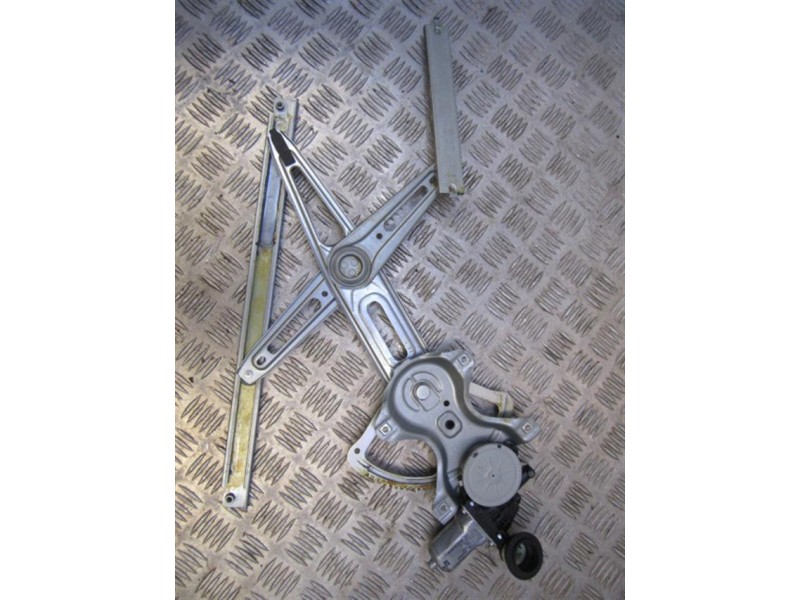 Recambio de elevalunas elec. del. dch. : toyota yaris : 1.3 g (101cv) 6v [2010] para toyota yaris 1.3 g 6v referencia OEM IAM 85