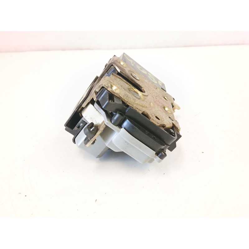 Recambio de cerradura puerta delantera derecha para peugeot 307 (3a/c) 2.0 hdi 90 referencia OEM IAM 9136L2  
