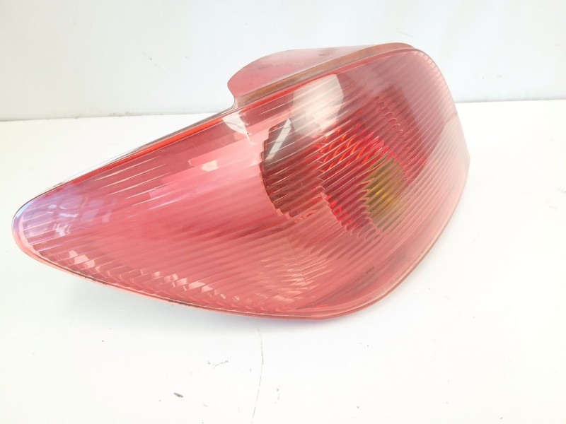 Recambio de piloto trasero izquierdo para peugeot 307 (3a/c) 2.0 hdi 90 referencia OEM IAM 6350P3 89023238 