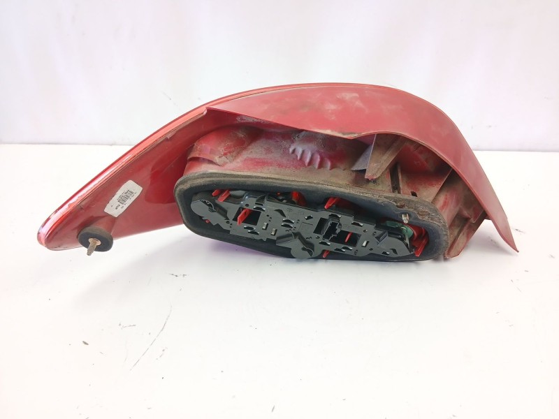 Recambio de piloto trasero derecho para peugeot 307 (3a/c) 2.0 hdi 90 referencia OEM IAM 6351P3 89023239 