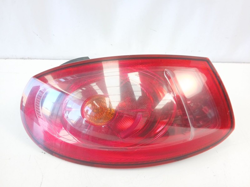 Recambio de piloto trasero derecho para fiat bravo ii (198_) 2.0 d multijet (198axn1b) referencia OEM IAM 51757542  