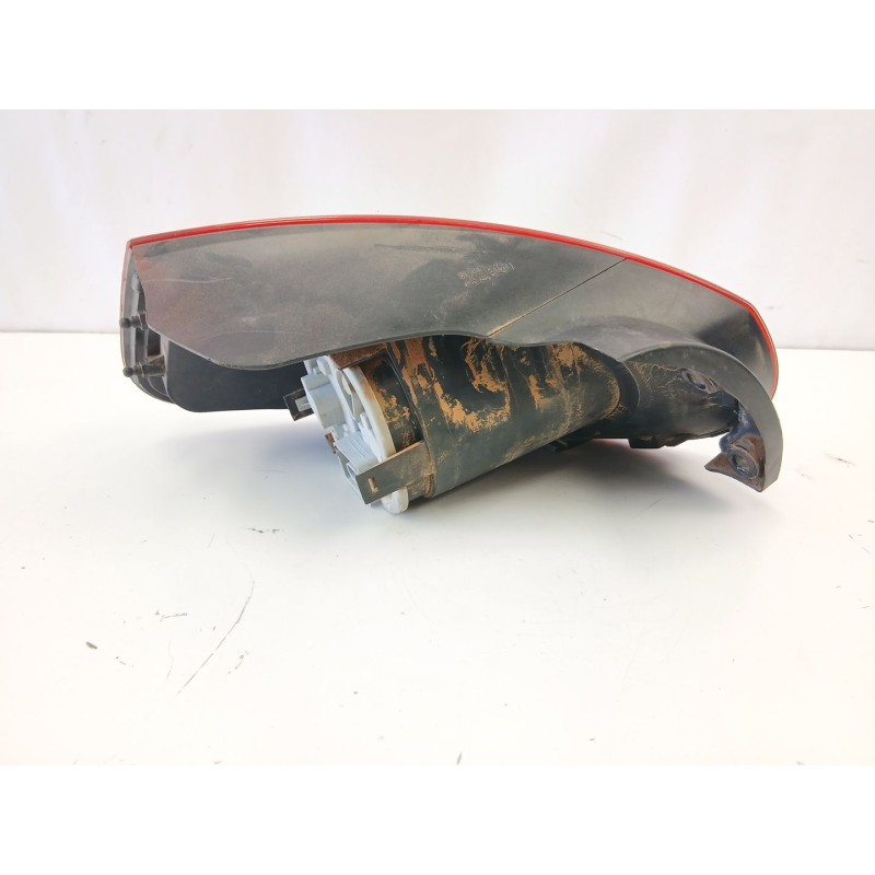 Recambio de piloto trasero derecho para fiat bravo ii (198_) 2.0 d multijet (198axn1b) referencia OEM IAM 51757542  