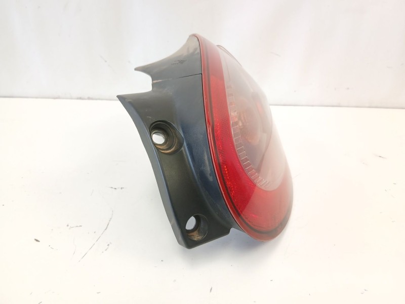 Recambio de piloto trasero derecho para fiat bravo ii (198_) 2.0 d multijet (198axn1b) referencia OEM IAM 51757542  