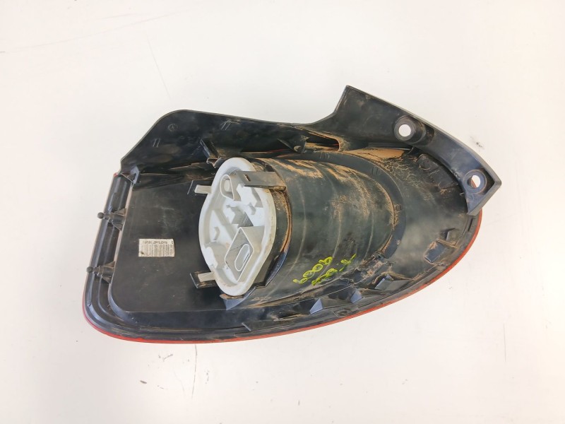 Recambio de piloto trasero derecho para fiat bravo ii (198_) 2.0 d multijet (198axn1b) referencia OEM IAM 51757542  