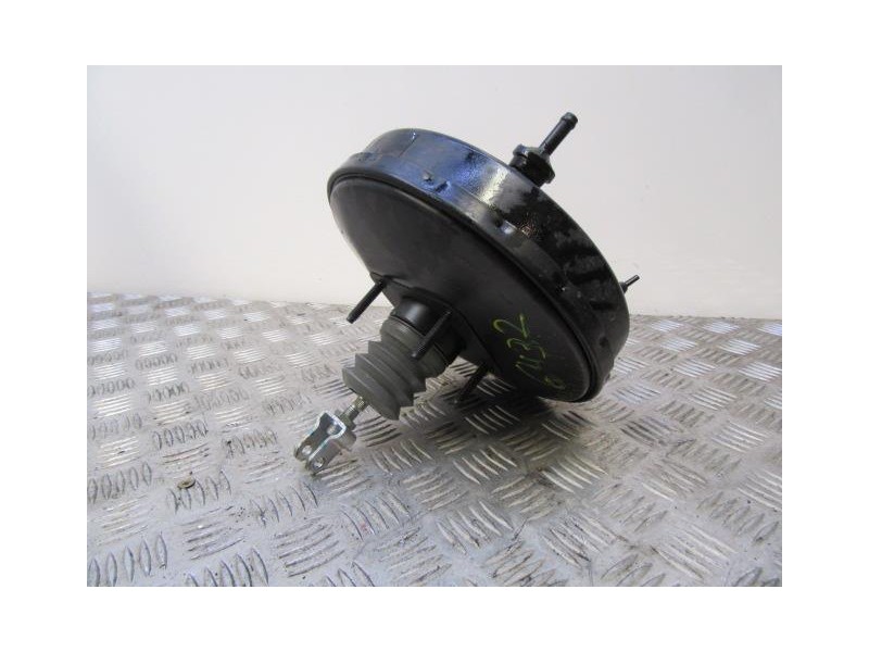 Recambio de servofreno : toyota yaris : 1.3 g (101cv) 6v [2010] para toyota yaris 1.3 g 6v referencia OEM IAM 47200-0D360-A  