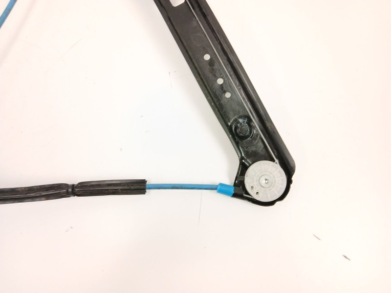 Recambio de elevalunas delantero derecho para bmw 3 (e46) 320 d referencia OEM IAM 51337020660  