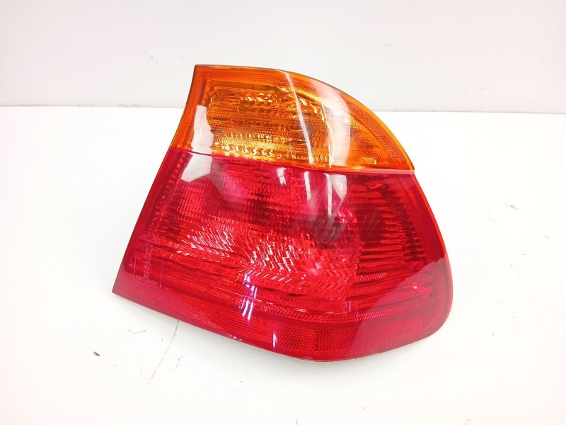Recambio de piloto trasero derecho para bmw 3 (e46) 320 d referencia OEM IAM 63218364922  