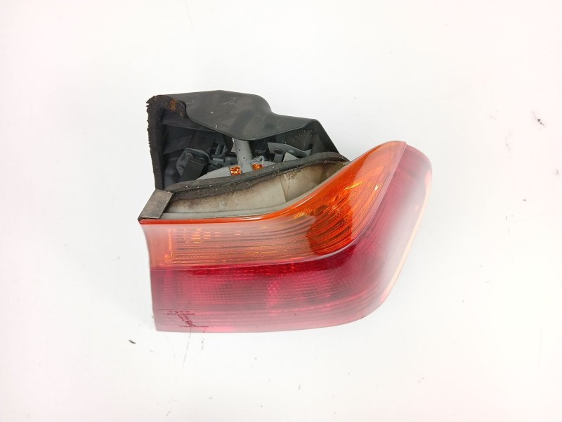 Recambio de piloto trasero derecho para bmw 3 (e46) 320 d referencia OEM IAM 63218364922  