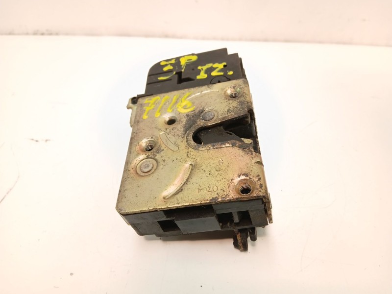 Recambio de cerradura puerta delantera izquierda para peugeot 206 hatchback (2a/c) 1.4 i referencia OEM IAM 9135H3  