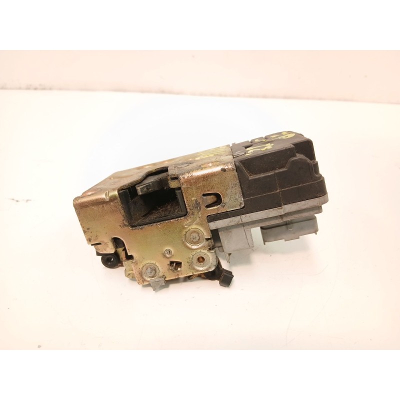 Recambio de cerradura puerta delantera izquierda para peugeot 206 hatchback (2a/c) 1.4 i referencia OEM IAM 9135H3  