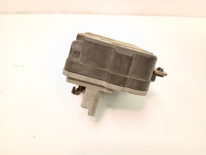 Recambio de cerradura puerta delantera izquierda para peugeot 206 hatchback (2a/c) 1.4 i referencia OEM IAM 9135H3  