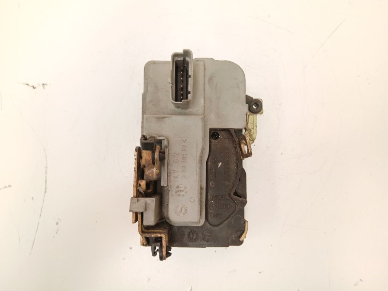 Recambio de cerradura puerta delantera izquierda para peugeot 206 hatchback (2a/c) 1.4 i referencia OEM IAM 9135H3  