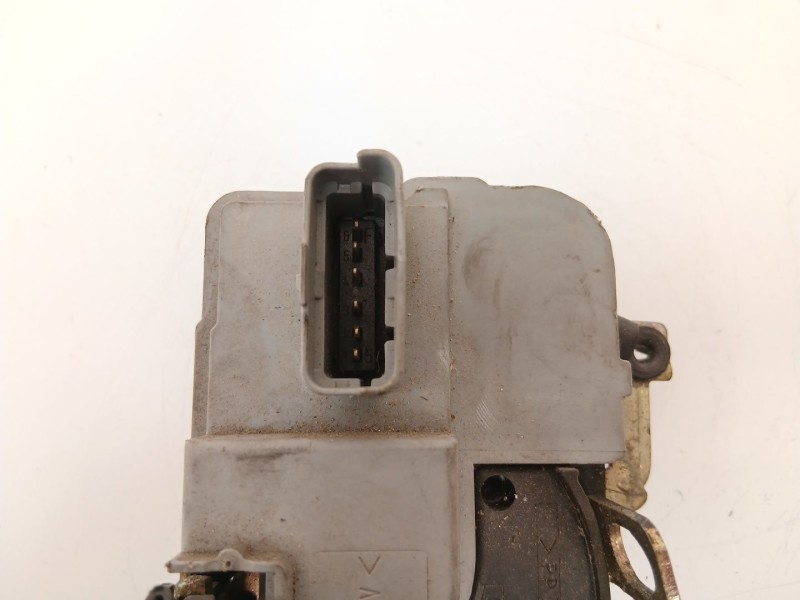 Recambio de cerradura puerta delantera izquierda para peugeot 206 hatchback (2a/c) 1.4 i referencia OEM IAM 9135H3  