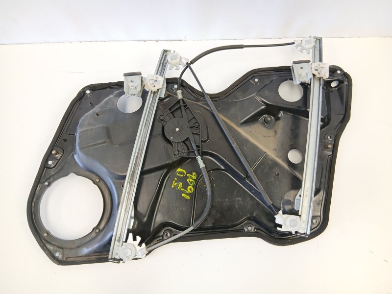 Recambio de elevalunas delantero izquierdo para seat leon (1m1) 1.9 tdi referencia OEM IAM 1M0837755  