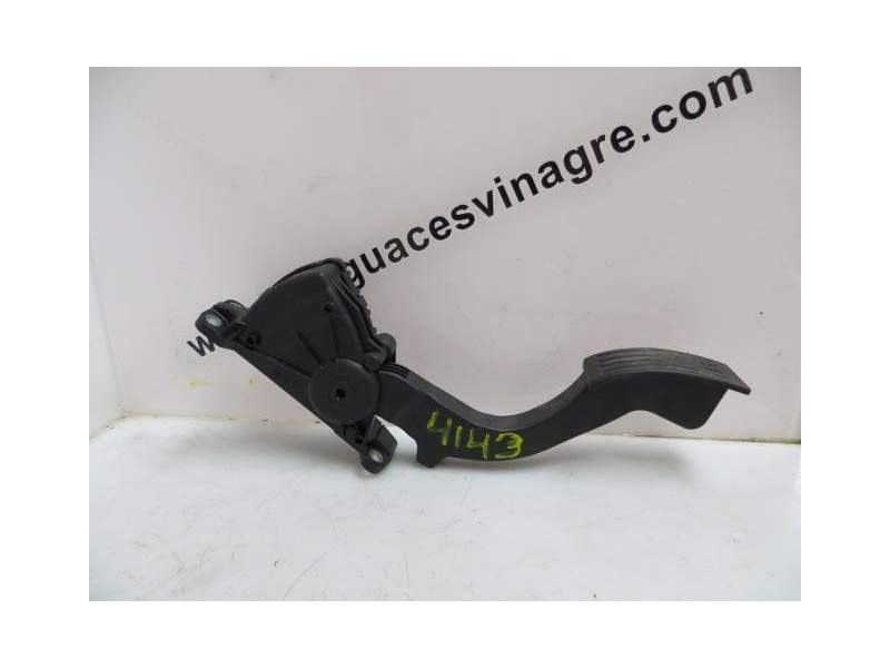 Recambio de potenciometro aceleracion para ford focus 1.6 tdci d/g8db referencia OEM IAM 00864132  