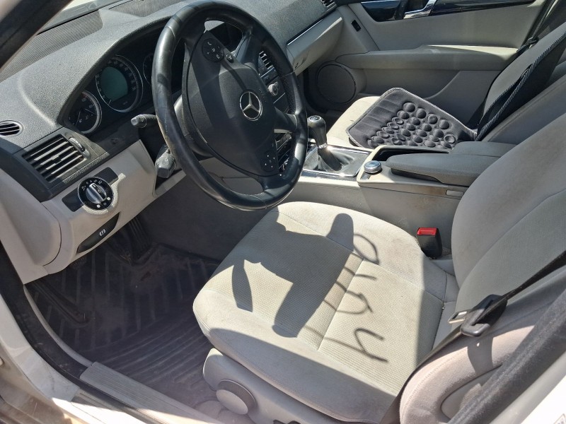 mercedes-benz clase c t-model (s204) del año 2007