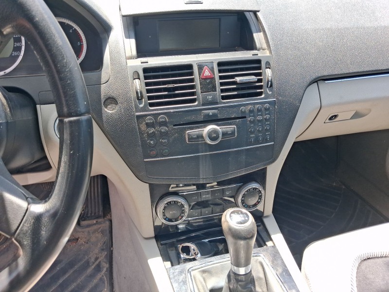 mercedes-benz clase c t-model (s204) del año 2007
