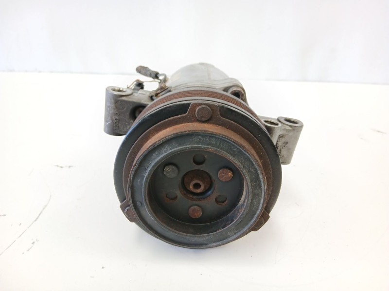 Recambio de compresor aire acondicionado para bmw 3 (e46) 320 d referencia OEM IAM 64528386650  