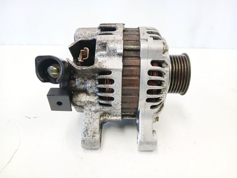 Recambio de alternador para peugeot 206 hatchback (2a/c) 1.4 i referencia OEM IAM 9638275980 A005TA6391C 