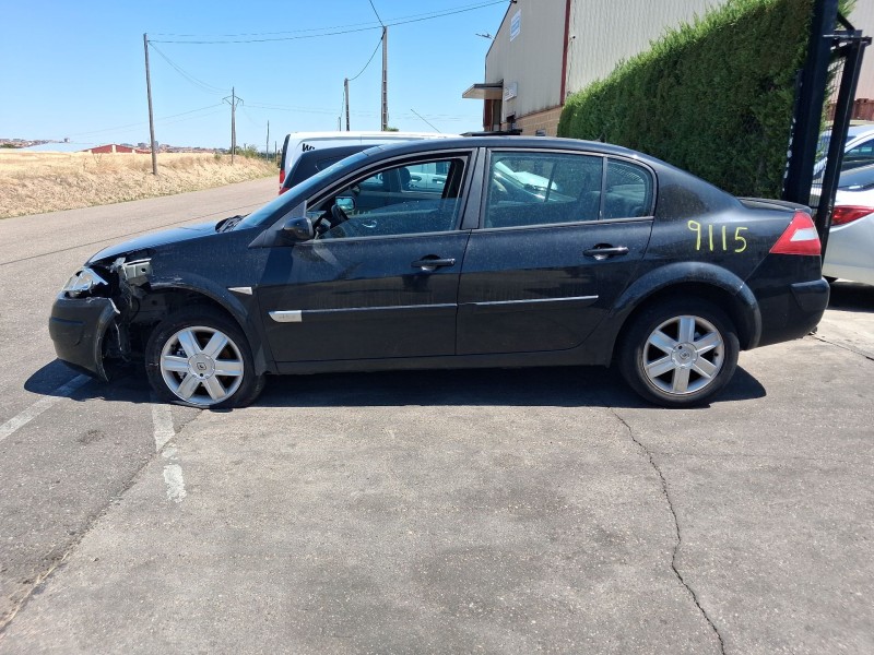 renault megane ii sedán (lm0/1_) del año 2004