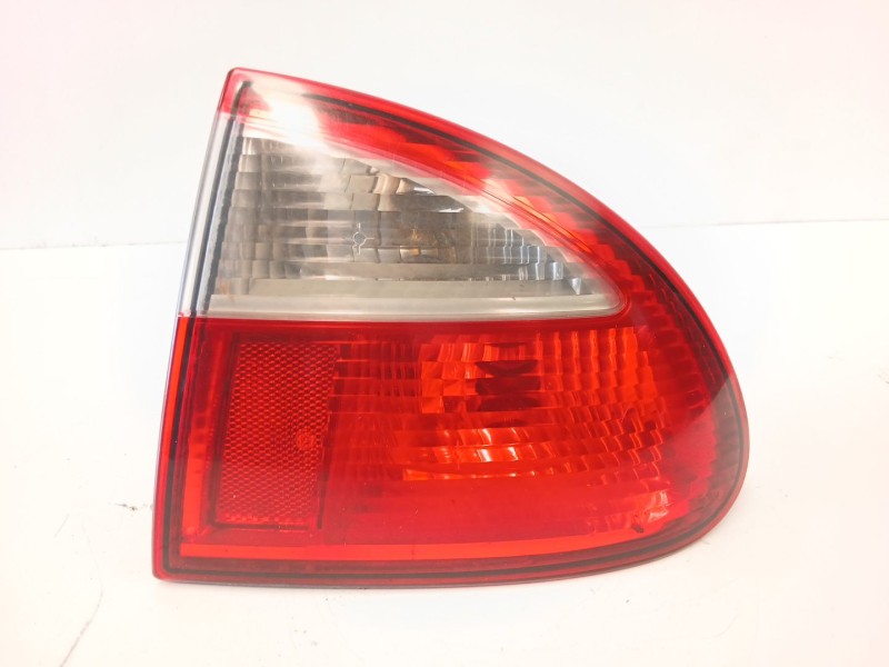 Recambio de piloto trasero derecho para seat leon (1m1) 1.9 tdi referencia OEM IAM 1M6945112  1M6945096A