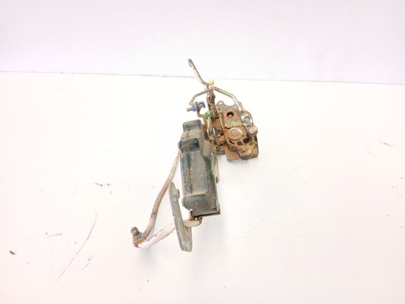 Recambio de cerradura puerta trasera izquierda para suzuki baleno (eg) 1.9 td (sy419) referencia OEM IAM 8230260G10  