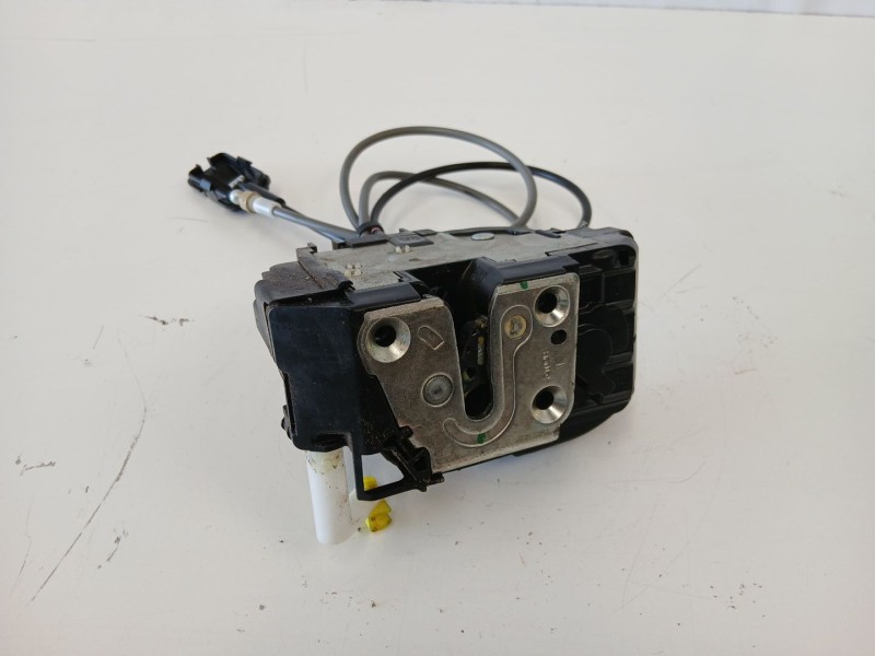 Recambio de cerradura puerta delantera izquierda para nissan note (e11, ne11) 1.5 dci referencia OEM IAM 805019U10B  