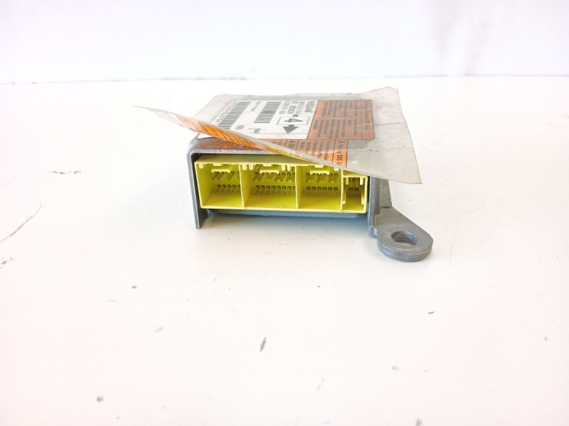 Recambio de centralita airbag para nissan note (e11e) 1.4 cat referencia OEM IAM 988209U10A 0285001909 