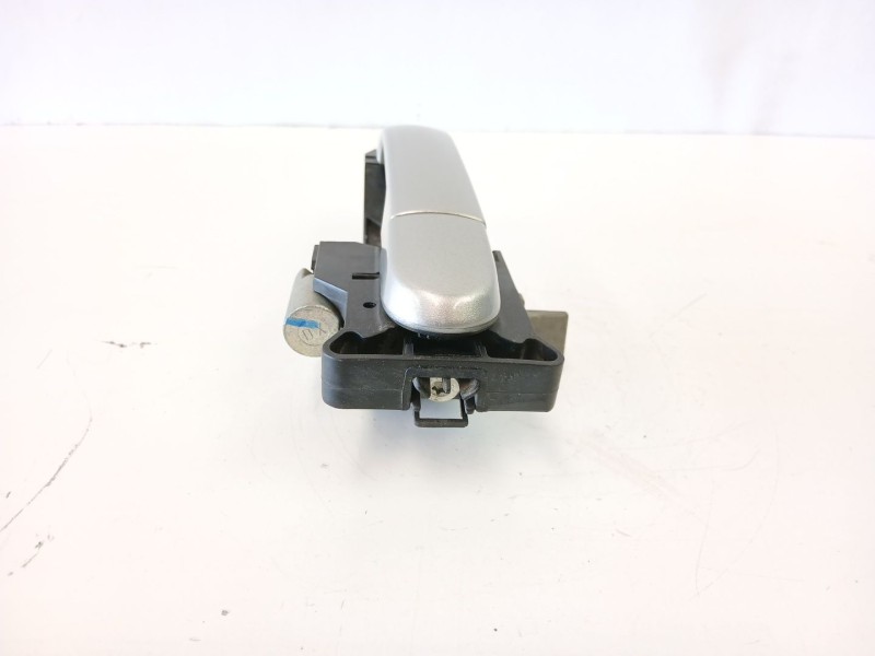 Recambio de manilla trasera derecha para nissan note (e11, ne11) 1.5 dci referencia OEM IAM 82610AX622  